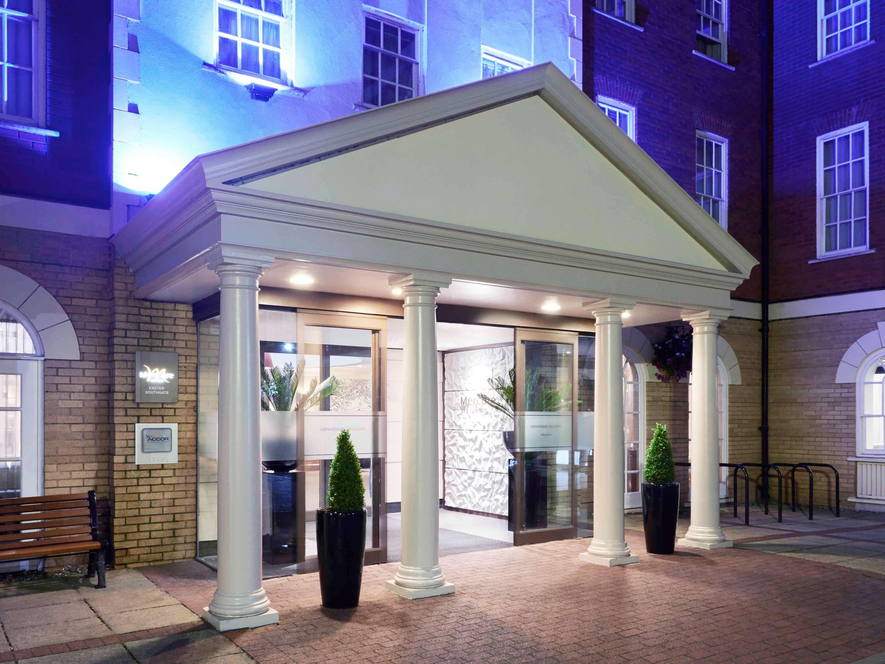 Mercure Exeter Southgate Hotel Экстерьер фото